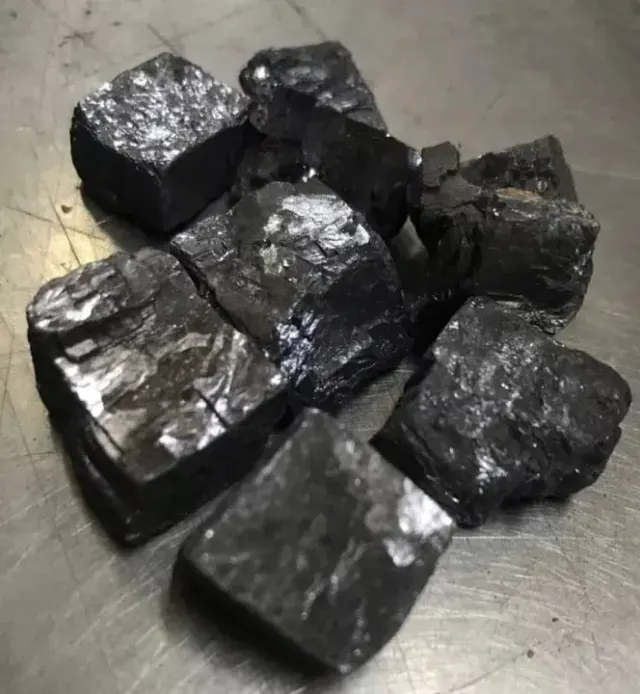 அஞ்சனக்கல் -Anjanakal - Surma stone 